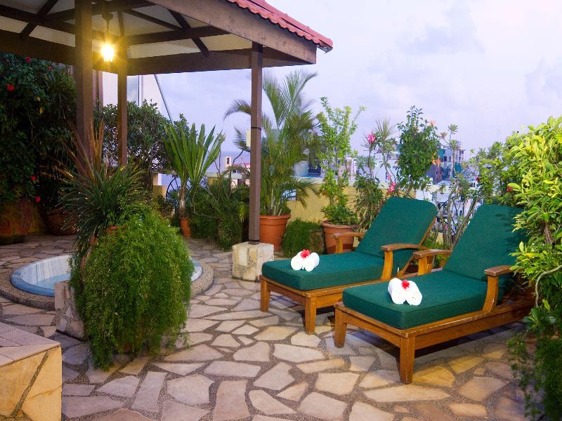 Mookai Hotel Мале Екстер'єр фото