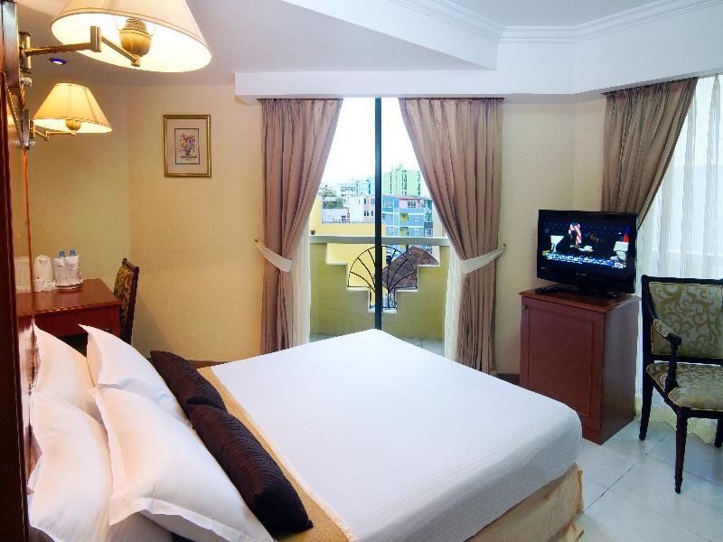 Mookai Hotel Мале Екстер'єр фото