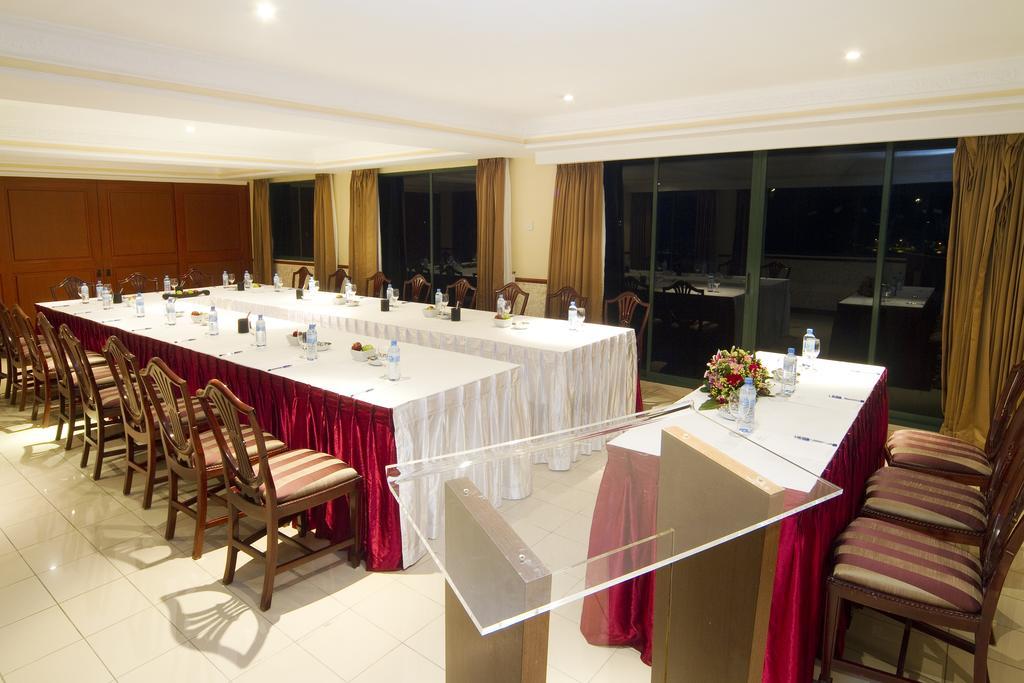 Mookai Hotel Мале Екстер'єр фото
