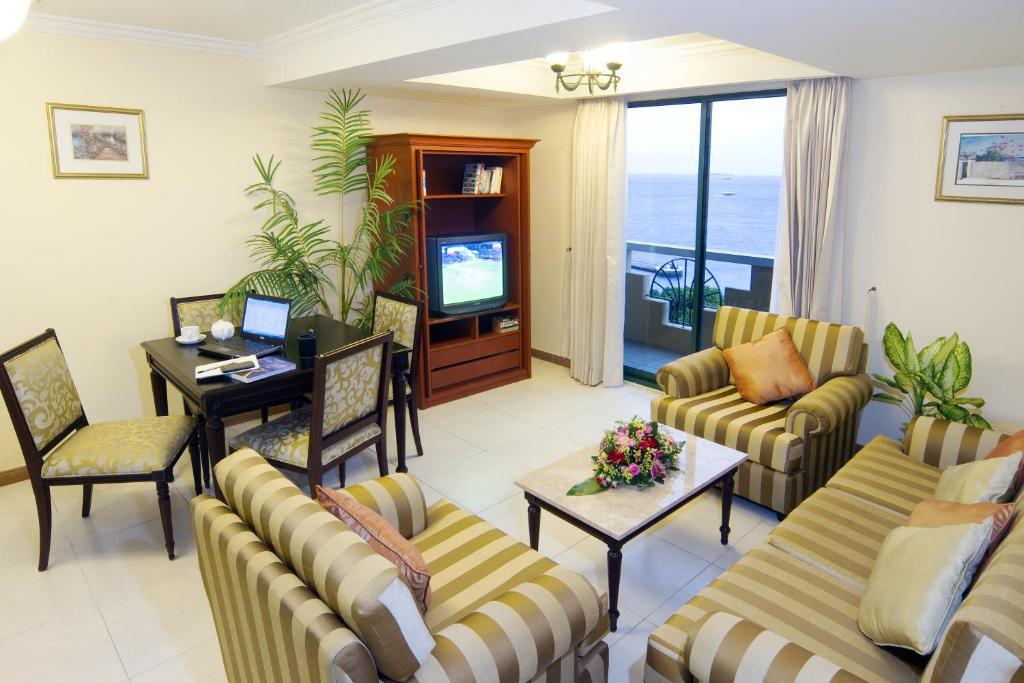 Mookai Hotel Мале Екстер'єр фото